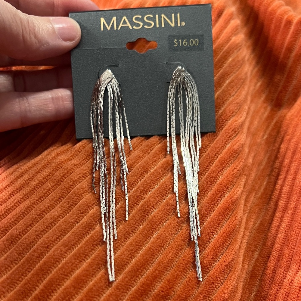 3/$18 Massini Shimmering Silver Tassel Earrings Lot 251